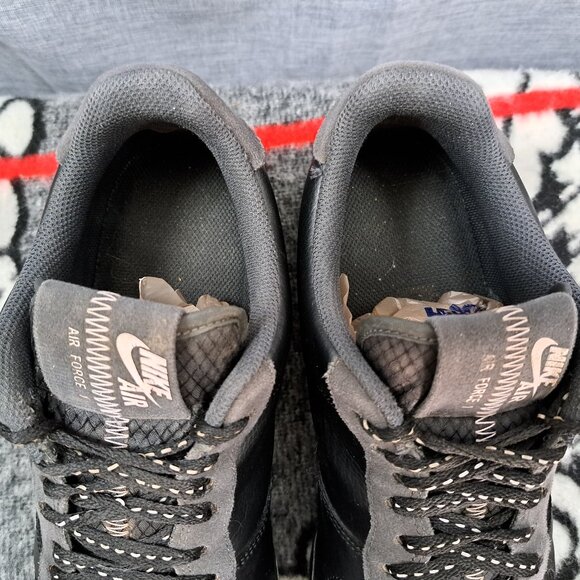 Size 9.5 Men Nike Air Force 1 07 LV8 Black CD0888-001 - Picture 12 of 14